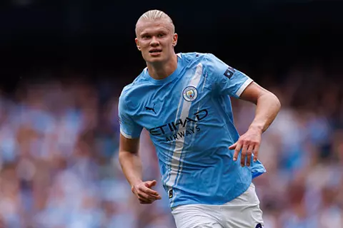 صباحك أوروبي.. رسائل هالاند.. مبابي لاعب الشهر.. وضربة دفاعية لريال مدريد